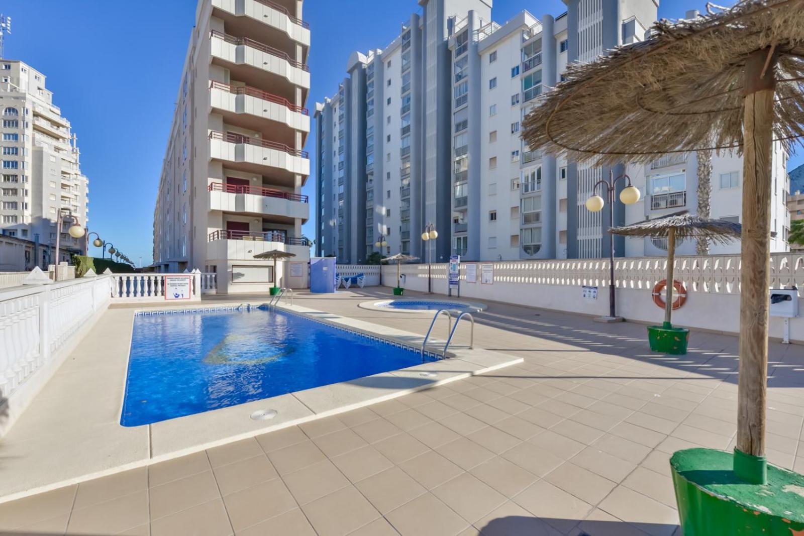Villas Guzman - Apartamento Topacio IV 칼페 외부 사진